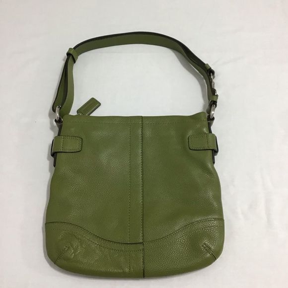 Coach Rare Green Leather Shoulder Crossbody Bag Good PreOwned Condition - Picture 2 of 13